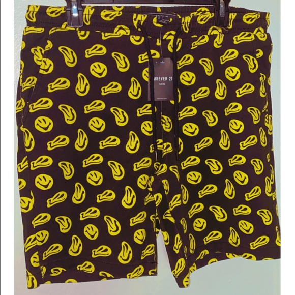 Forever 21 Other - Smiling Face Print Drawstring Shorts